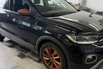 VW T-Cross 49.900 km 16.990 &euro; Braunschweig 38116