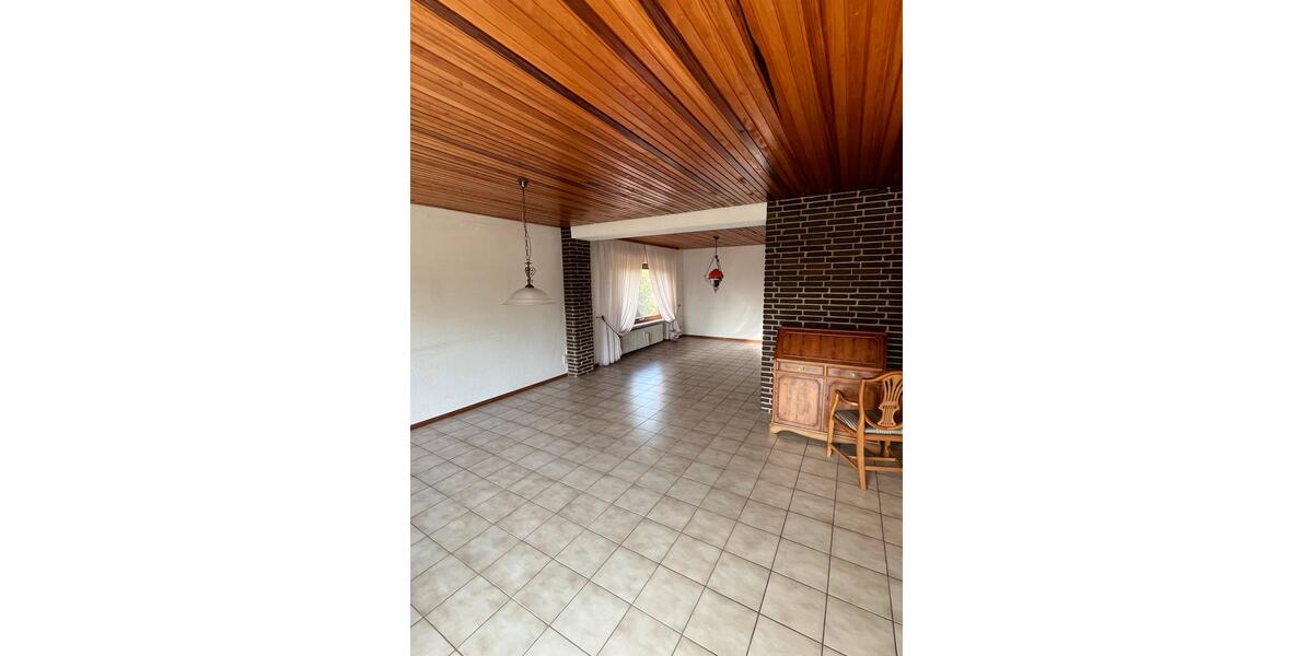 Einfamilienhaus Didderse - 7 Zimmer, 217 m&sup2;, 350.000&euro; | Angebot:26227424