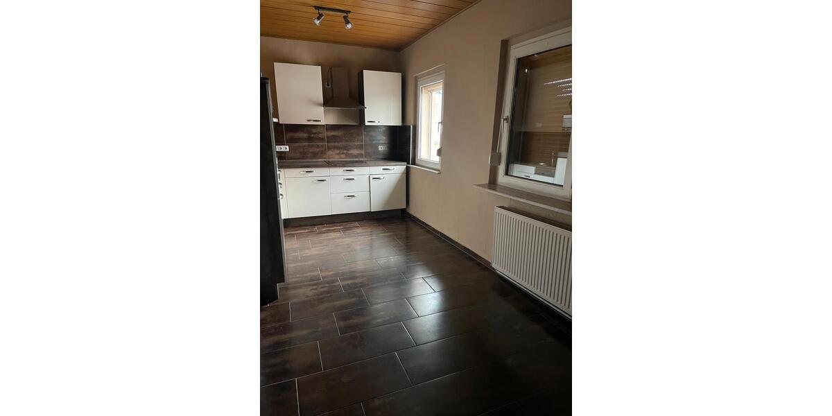 Terrassenwohnung Wolsdorf - 4 Zimmer, 100 m&sup2;, 900&euro; | Angebot:26388314