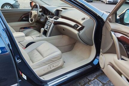 Honda Legend 141.000 km 6.290 &euro; Braunschweig 38104