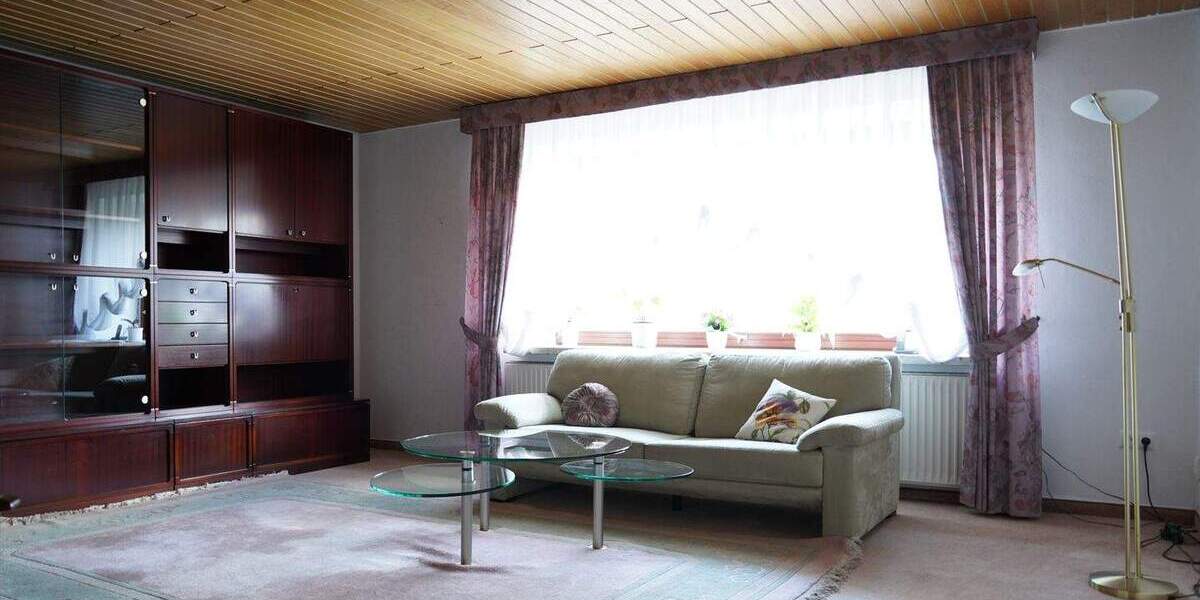 Etagenwohnung Edemissen Wipshausen - 3 Zimmer, 108 m&sup2;, 85.000&euro; | Angebot:25682282