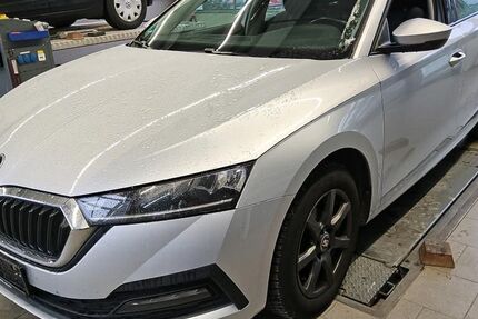 Skoda Octavia 241.006 km 11.990 &euro; Braunschweig 38122