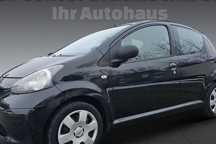 Toyota Aygo (X) 139.400 km 2.699 € Braunschweig 38120
