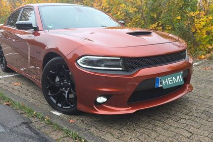 Dodge Charger 89.800 km 29.350 &euro; Wolfsburg 38440