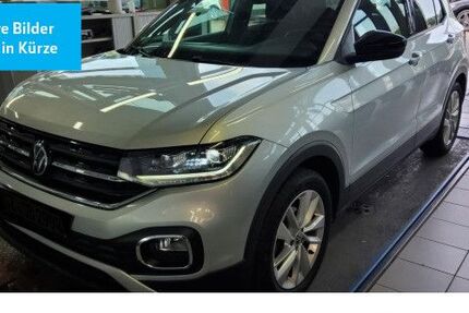 VW T-Cross 20.394 km 19.590 € Wolfsburg 38440