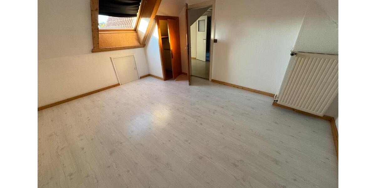 Dachgeschoßwohnung Wolfsburg Ehmen - 2 Zimmer, 40 m&sup2;, 520&euro; | Angebot:26552098