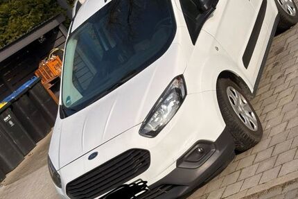 Ford Courier 23.600 km 10.900 &euro; Lucklum 38173