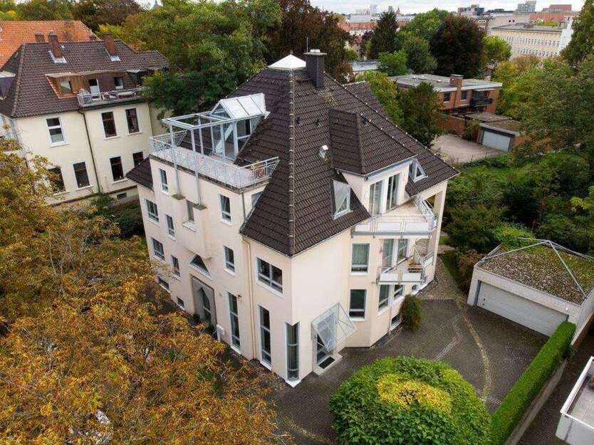Haus zum Kaufen in Braunschweig 2.650.000 € 642 m²