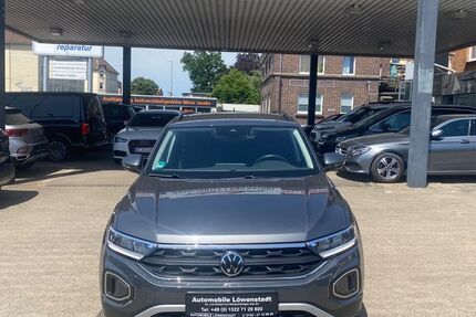 VW T-Roc 21.000 km 23.900 &euro; Braunschweig 38114