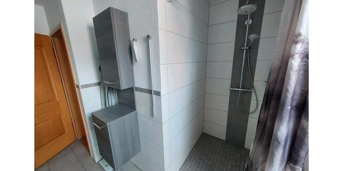 Etagenwohnung Gifhorn - 5 Zimmer, 120 m&sup2;, 1.300&euro; | Angebot:26647137