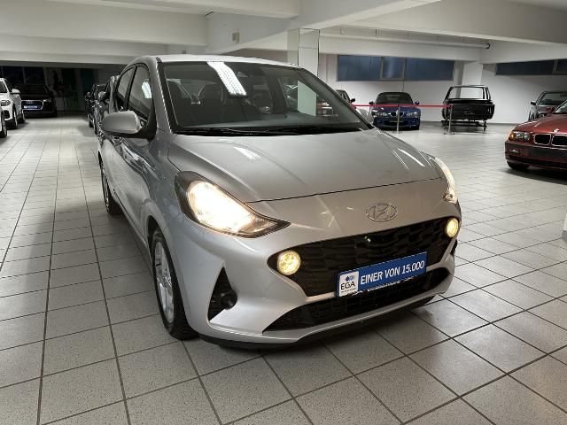 Hyundai i10 30.426 km 12.729 &euro; Salzgitter 38228