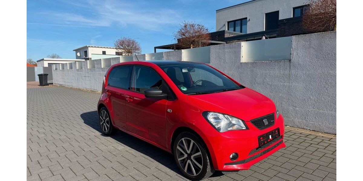 Seat Mii 105.000 km 6.900 &euro; Wolfenbüttel 38300