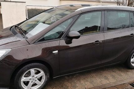 Opel Zafira Tourer 83.741 km 7.500 &euro; Peine 31228