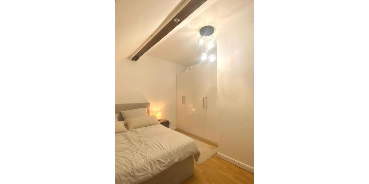 Dachgeschoßwohnung Braunschweig Wabe-Schunter-Beberbach - 2.5 Zimmer, 90 m&sup2;, 810&euro; | Angebot:24591660