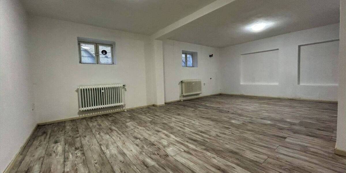 Einfamilienhaus Salzgitter Gebhardshagen - 7 Zimmer, 190 m&sup2;, 275.000&euro; | Angebot:26081017