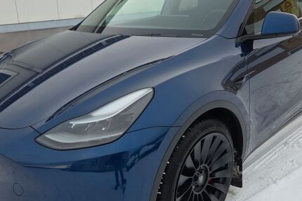 Tesla Model Y 50.000 km 42.500 &euro; Braunschweig 38112