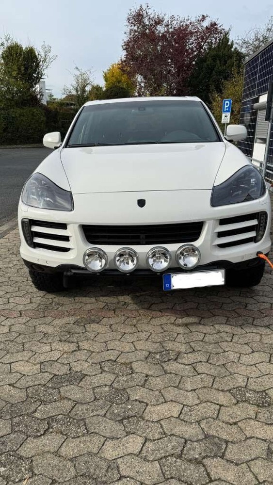 Porsche Cayenne 199.000 km 28.900 € Braunschweig 38100