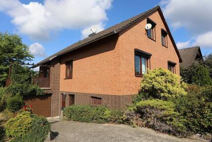 Viel Platz für die ganze Familie - gepflegtes Einfamilienhaus mit tollen Möglichkeiten in Leiferde 5 zimmer