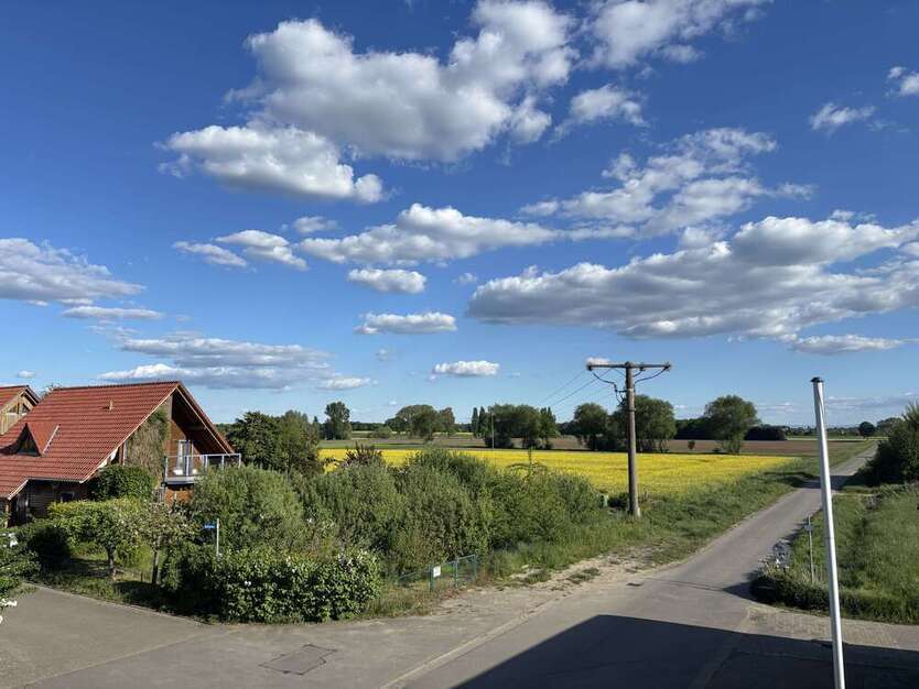Haus zum Kaufen in Wendeburg 299.000 € 151 m²