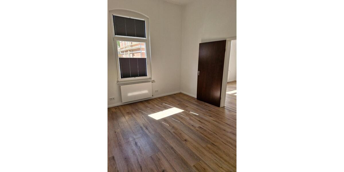 Hochparterre Braunschweig Nordstadt - 3 Zimmer, 120 m&sup2;, 1.150&euro; | Angebot:26547792