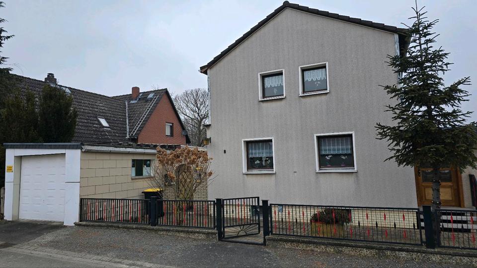Mehrfamilienhaus, Wohnhaus Salzgitter Ortschaft Ost - 6 Zimmer, 190 m&sup2;, 240.000&euro; | Angebot:25640652