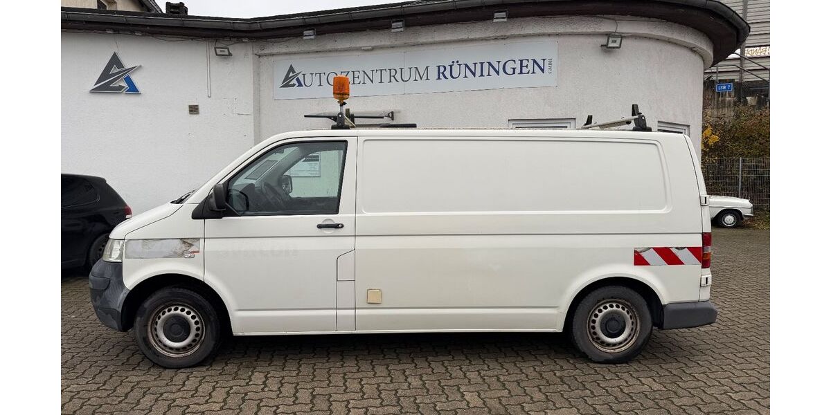 VW T5 Transporter 202.000 km 7.890 &euro; Braunschweig 38122