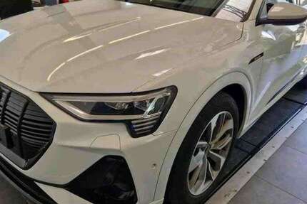 Audi e-tron 97.000 km 31.970 € Helmstedt 38350