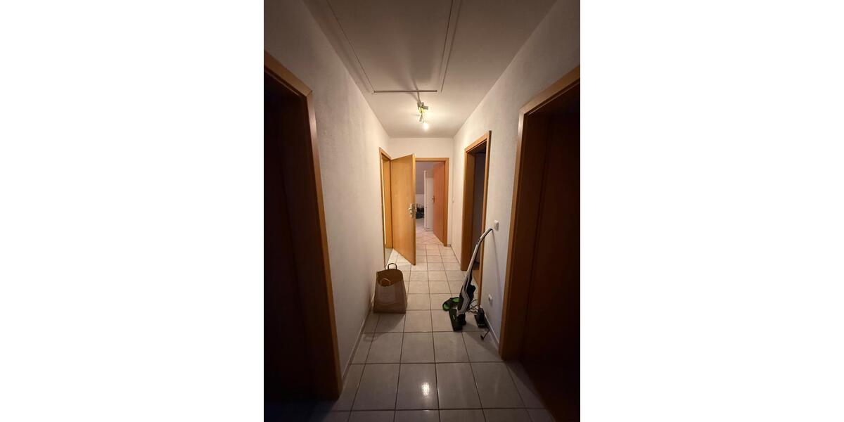 Etagenwohnung Hillerse - 3 Zimmer, 75 m&sup2;, 675&euro; | Angebot:24614333