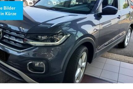 VW T-Cross 14.600 km 22.180 € Wolfsburg 38440