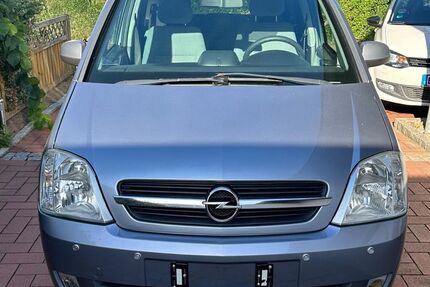 Opel Meriva 179.000 km 2.999 &euro; Braunschweig 38110