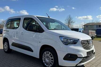 Opel Combo 55.568 km 14.295 &euro; Sassenburg 38524