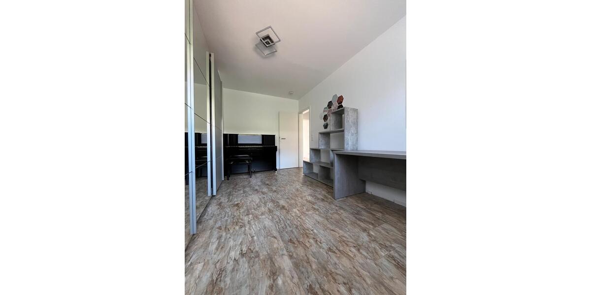 Hochparterre Braunschweig Wabe-Schunter-Beberbach - 3 Zimmer, 90 m&sup2;, 215.000&euro; | Angebot:24680176