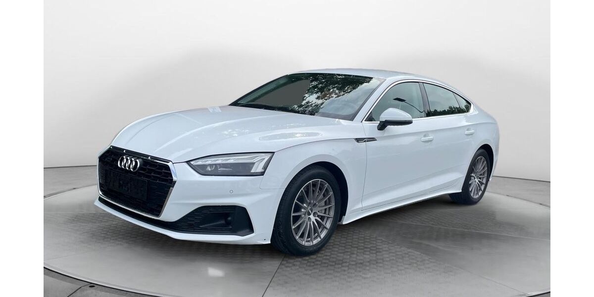 Audi A5 124.000 km 27.490 &euro; Salzgitter 38229