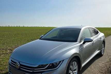 VW Arteon 142.687 km 24.800 &euro; Vechelde 38159