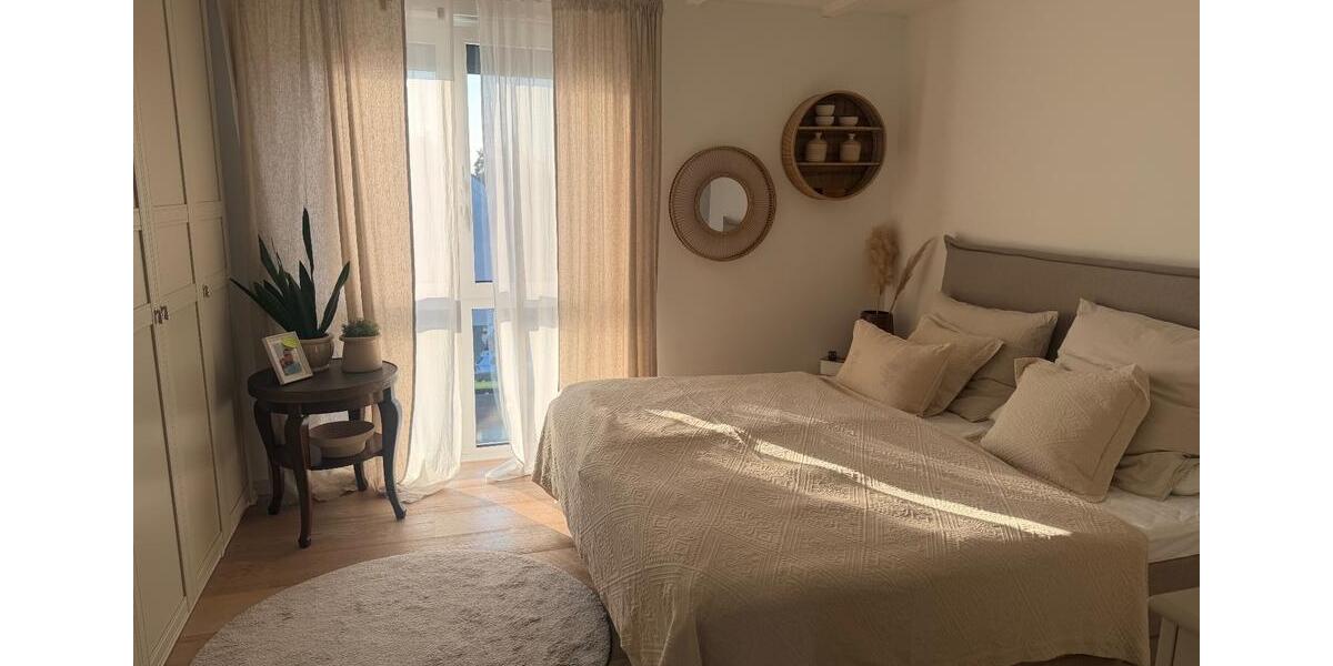 Dachgeschoßwohnung Schwülper - 4 Zimmer, 120 m&sup2;, 1.450&euro; | Angebot:25392863