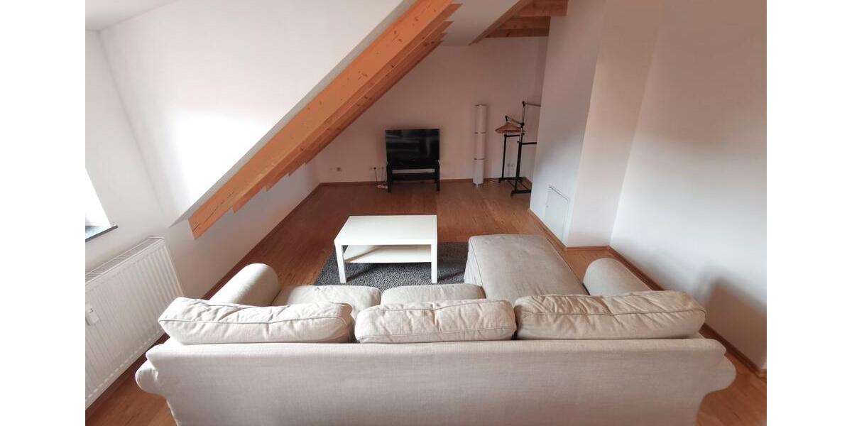 Dachgeschoßwohnung Wolfenbüttel - 1 Zimmer, 70 m&sup2;, 990&euro; | Angebot:26445320