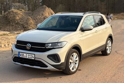 VW T-Cross 23.000 km 21.900 &euro; Wolfsburg 38446