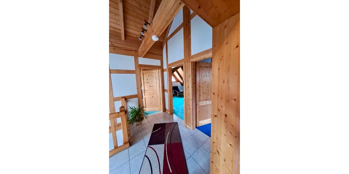 Etagenwohnung Gifhorn - 3.5 Zimmer, 125 m&sup2;, 1.100&euro; | Angebot:25988529