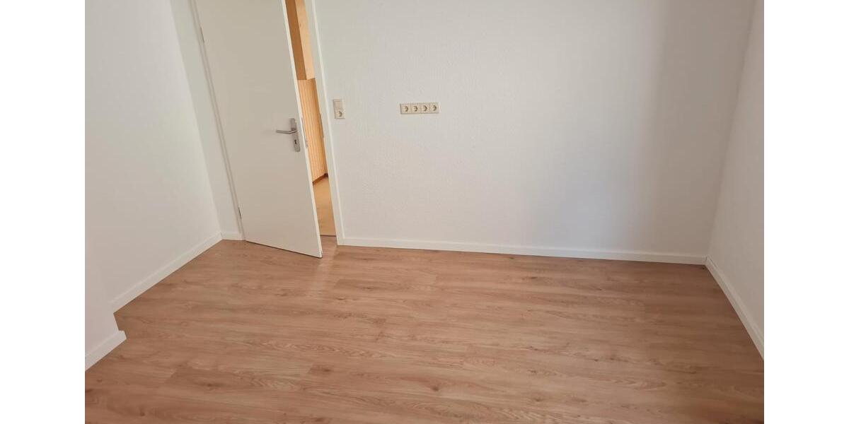 Erdgeschoßwohnung Wolfsburg Almke - 3 Zimmer, 60 m&sup2;, 500&euro; | Angebot:26665199