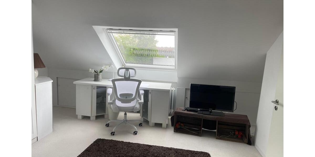 Dachgeschoßwohnung Braunschweig Südstadt- Rautheim- Mascherode - 1 Zimmer, 48 m&sup2;, 560&euro; | Angebot:26518156