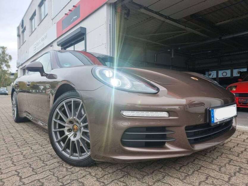 Porsche Panamera 115.850 km 39.950 € Wolfsburg 38446