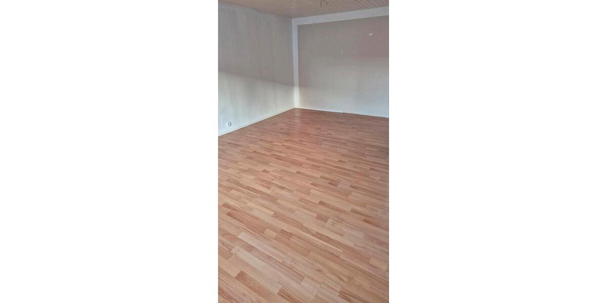 Dachgeschoßwohnung Salzgitter Ortschaft Nord - 2 Zimmer, 62 m&sup2;, 365&euro; | Angebot:25782482