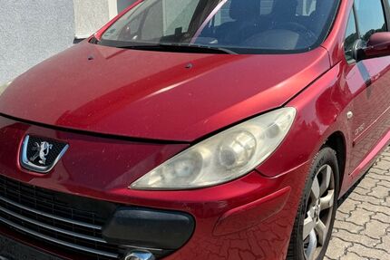 Peugeot 307 223.000 km 750 &euro; Gifhorn 38518