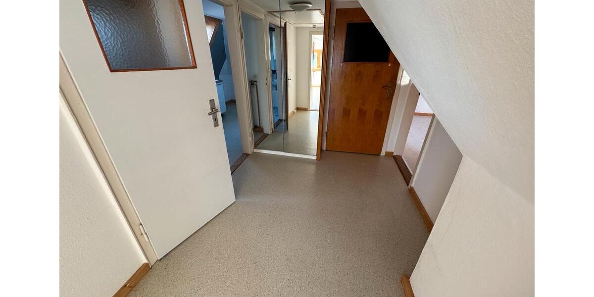 Dachgeschoßwohnung Wolfsburg Ehmen - 2 Zimmer, 40 m&sup2;, 520&euro; | Angebot:26552098