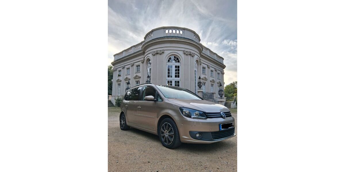 VW Touran 173.000 km 9.000 &euro; Braunschweig 38110