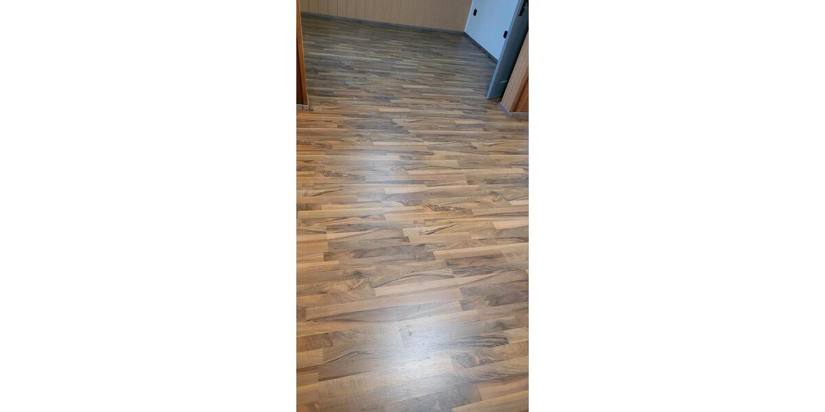 Einfamilienhaus Hillerse - 8 Zimmer, 220 m&sup2;, 1.600&euro; | Angebot:24655265