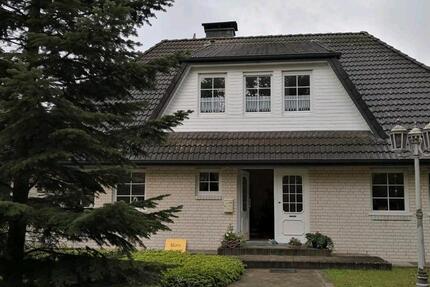 Haus Edemissen - 6 Zimmer, 210 m&sup2;, 409.000&euro; | Angebot:26639911