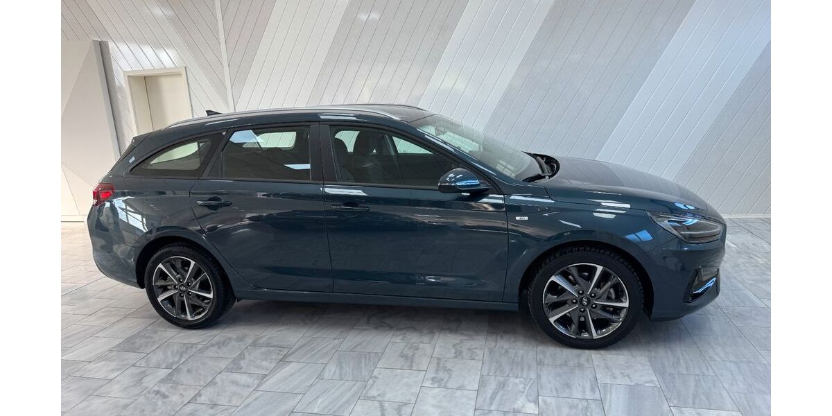 Hyundai i30 23.251 km 20.750 &euro; Liebenburg 38704