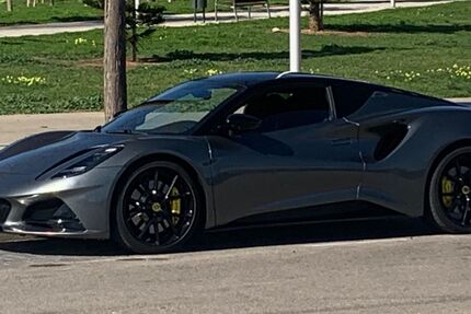 Lotus Emira 51.000 km 69.000 &euro; Königslutter 38154