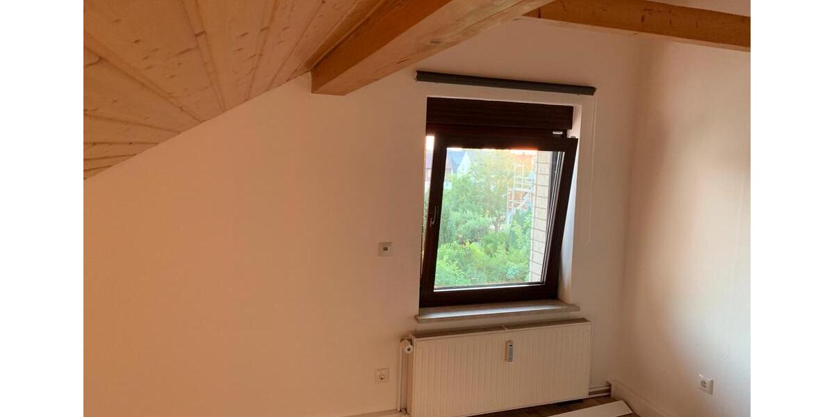 Dachgeschoßwohnung Vechelde - 3 Zimmer, 90 m&sup2;, 189.000&euro; | Angebot:24523899